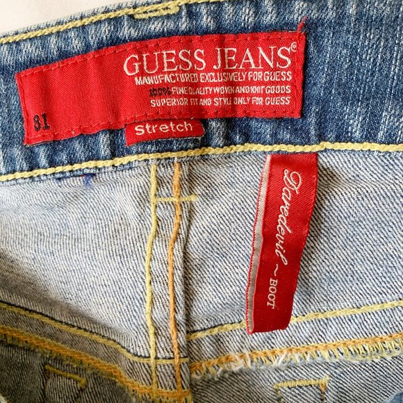 GUESS | Vintage Guess Low Rise Boot Cut Jeans - Picture 9 of 11